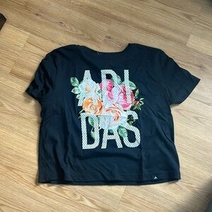 Adidas tee